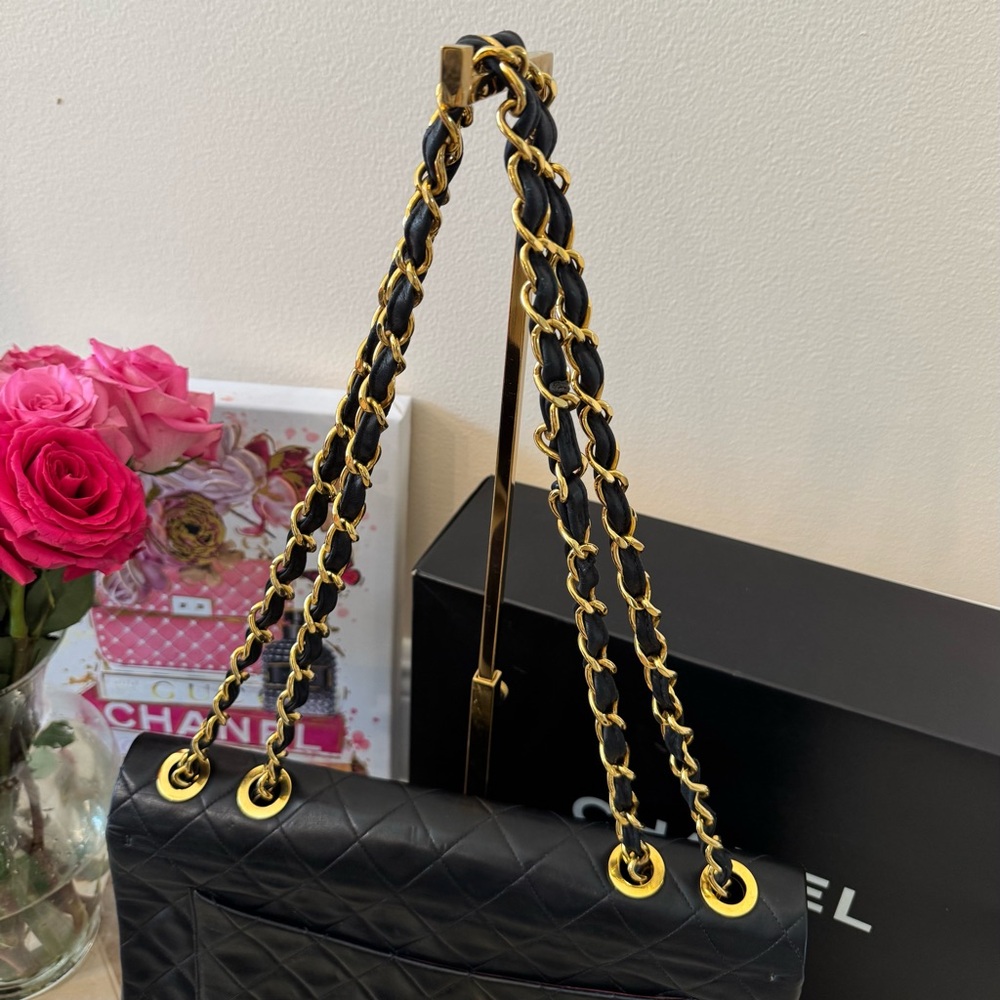 Chanel Black Quilted Vintage Jumbo Leather Bag - Picture 4 of 16